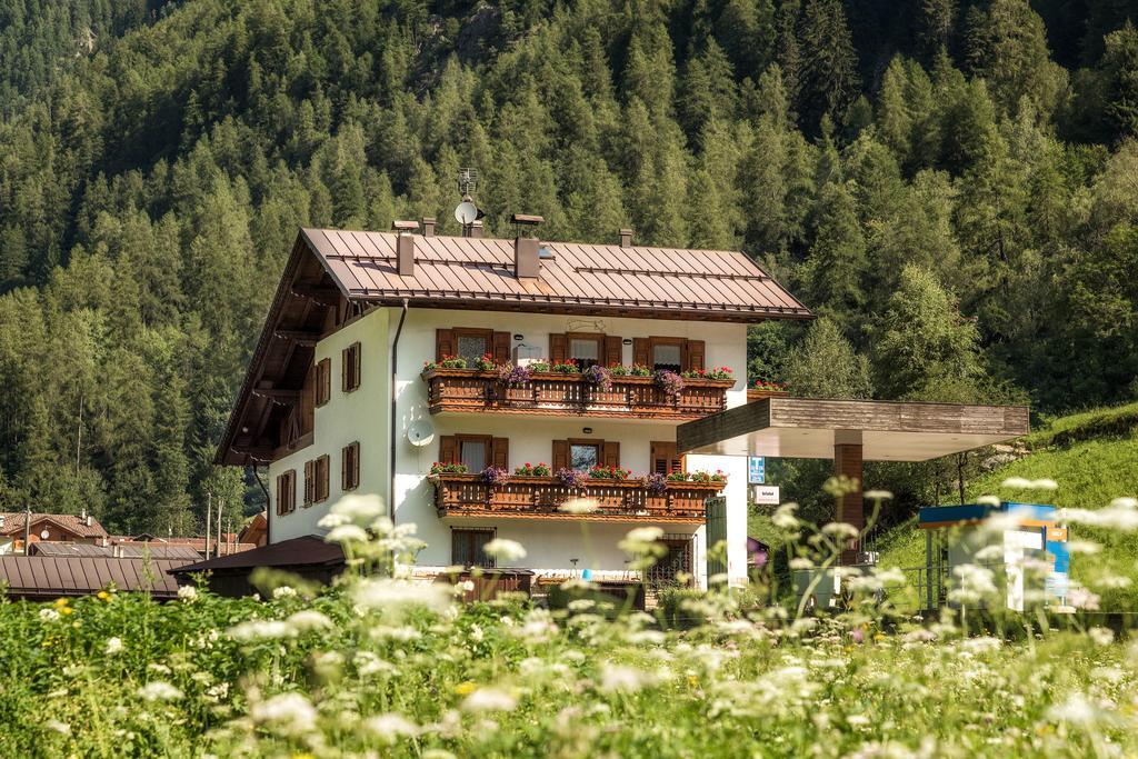 B&B Cicolini Rabbi Exteriér fotografie